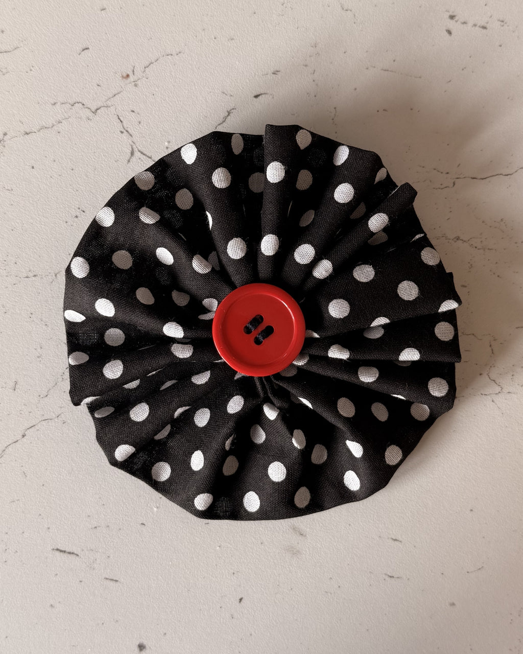 Inkspot Collar Blossom — front view | Hector's Threads