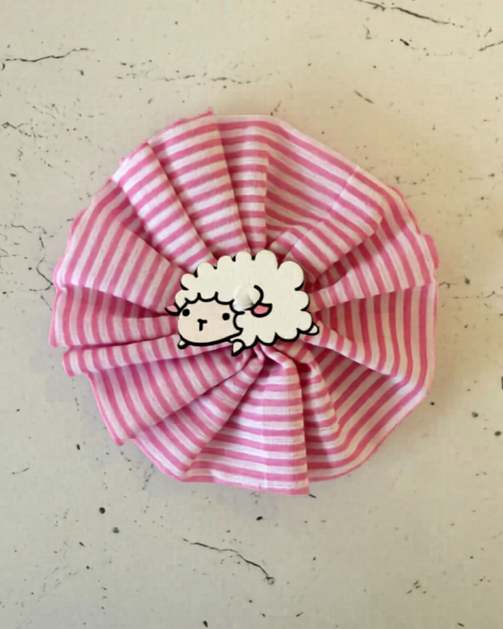 Little Lamb Collar Blossom — front view | Hector's Threads