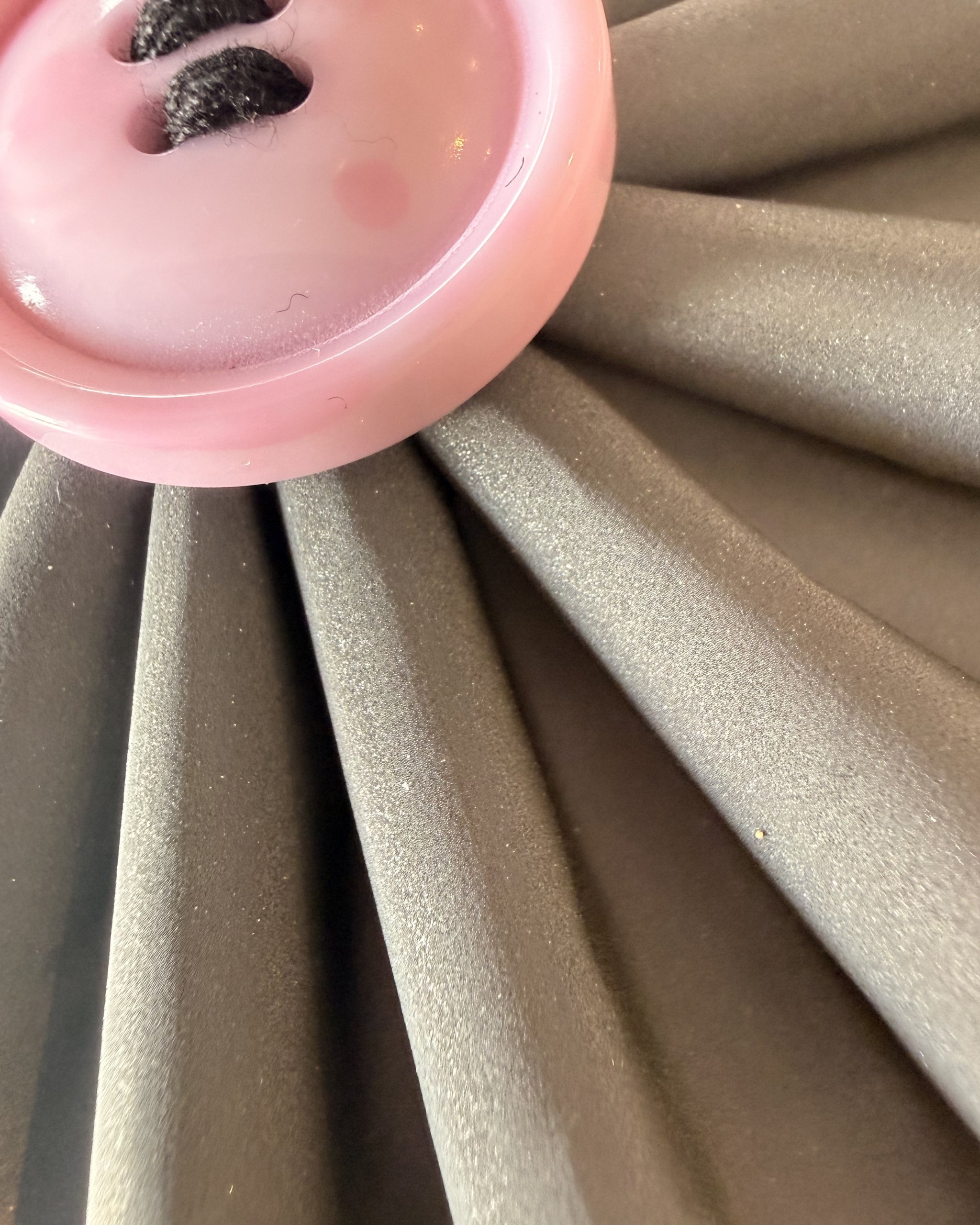 Reflective Pink Collar Blossom — closeup view | Hector's Threads