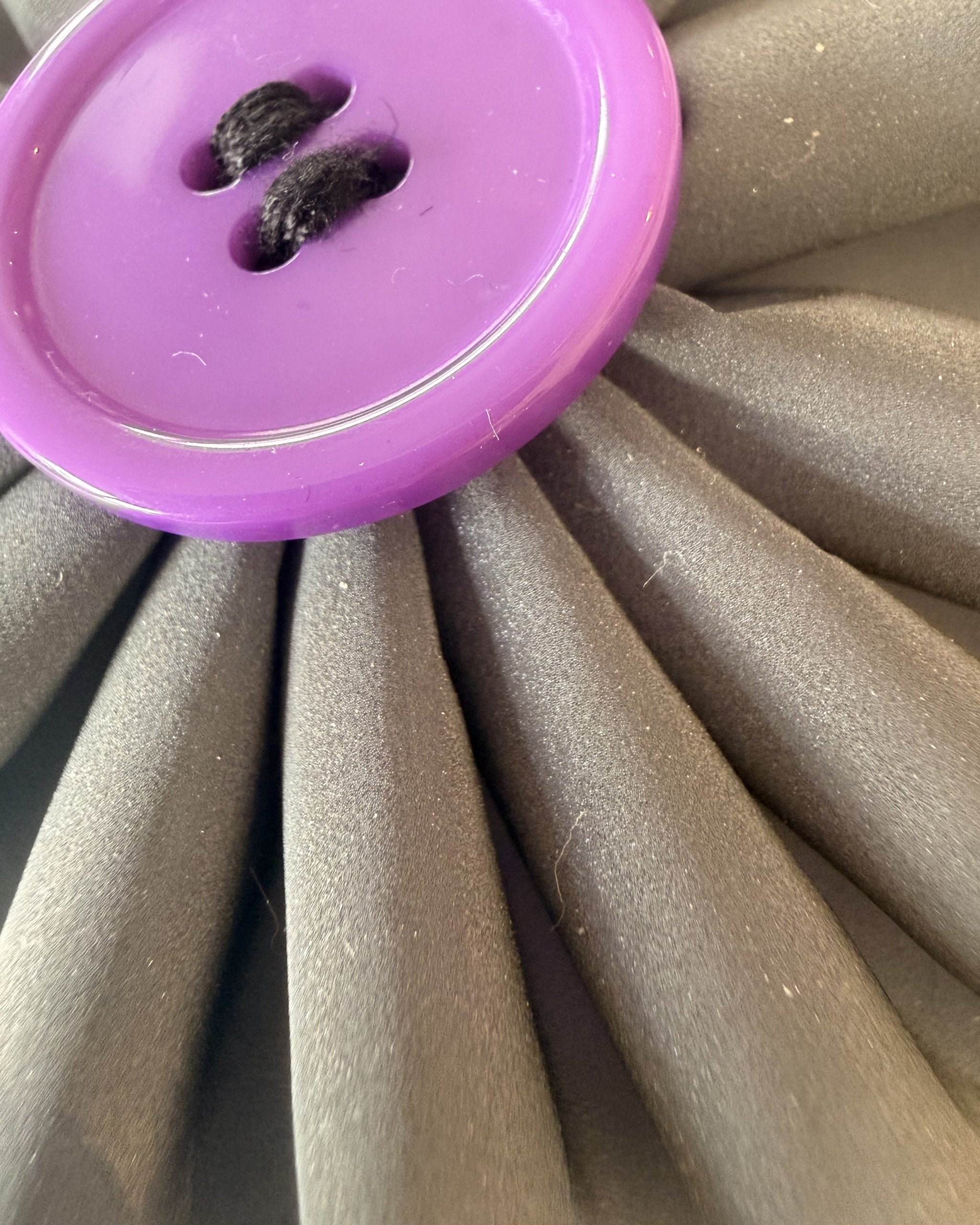 Reflective Purple Collar Blossom — closeup view | Hector's Threads