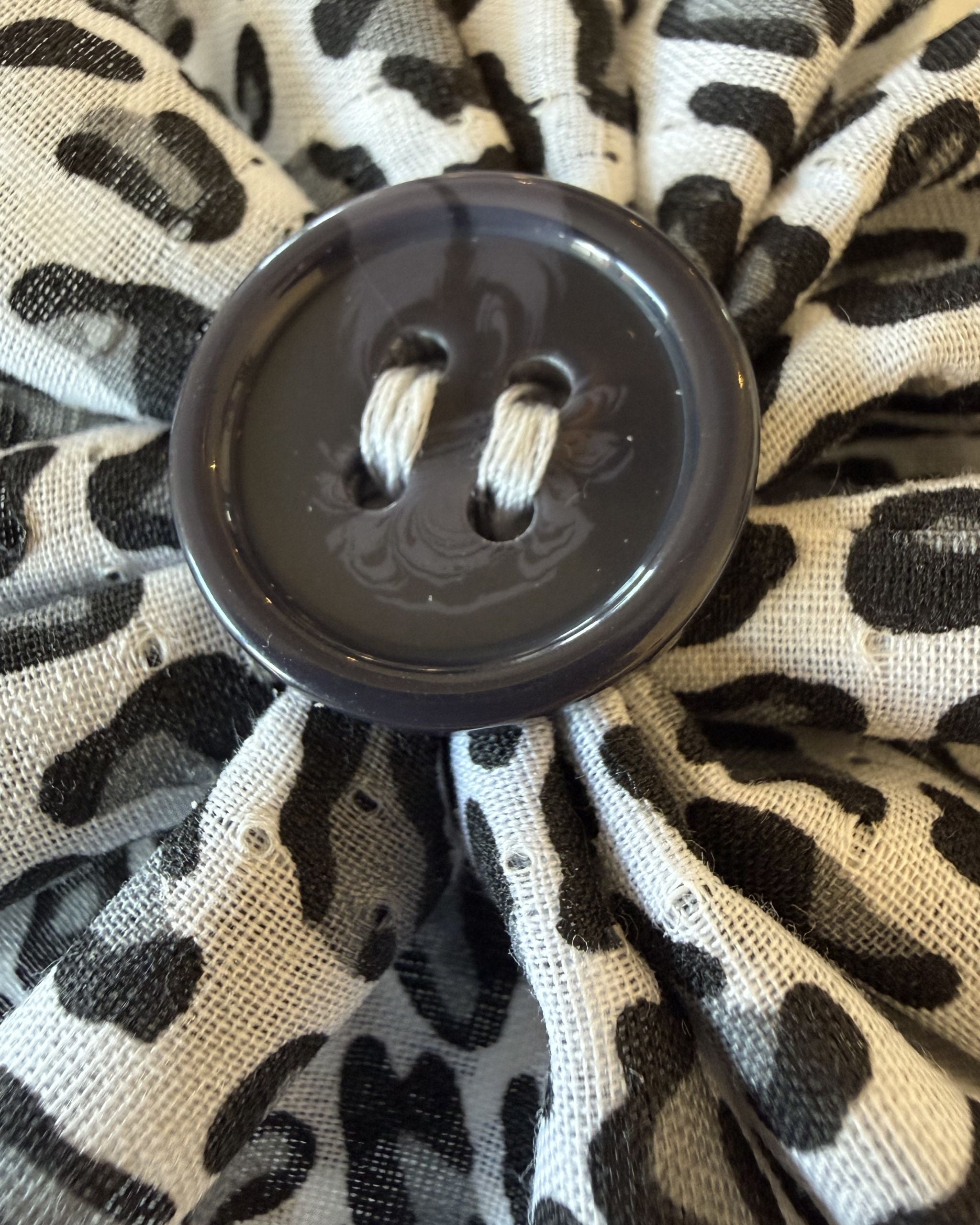 Wild One Collar Blossom — closeup view | Hector's Threads