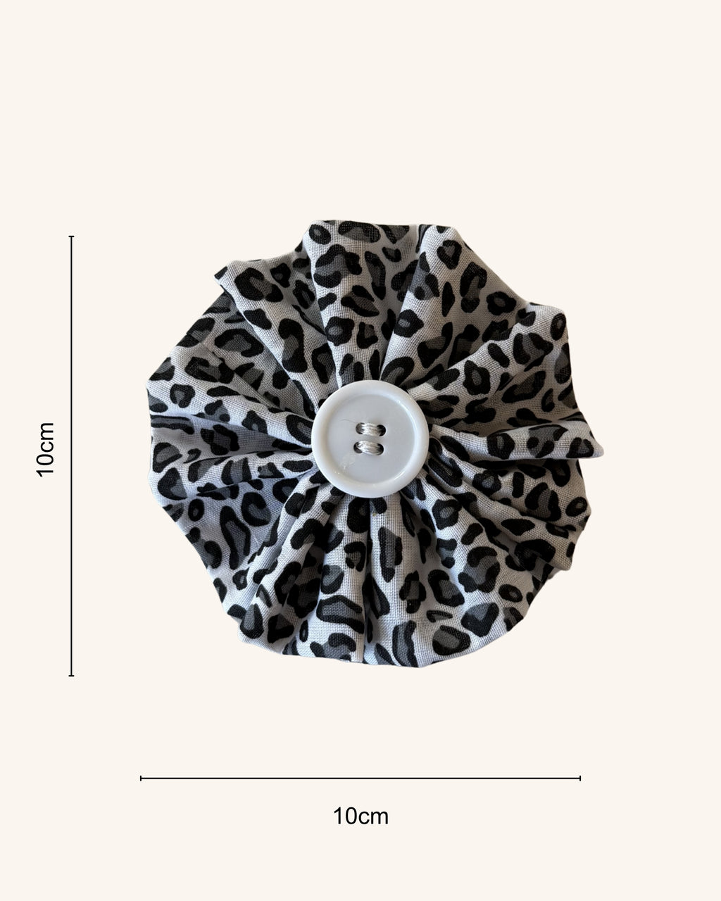 Snow Leopard Collar Blossom